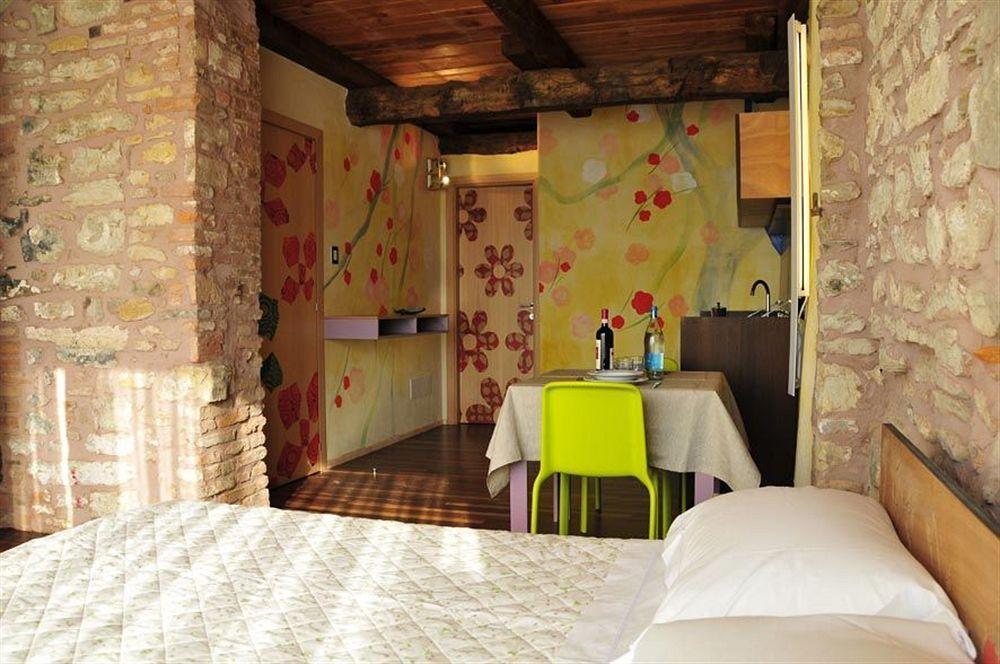 Hotel Dimora Le Nove Fate Bergamo Exterior foto