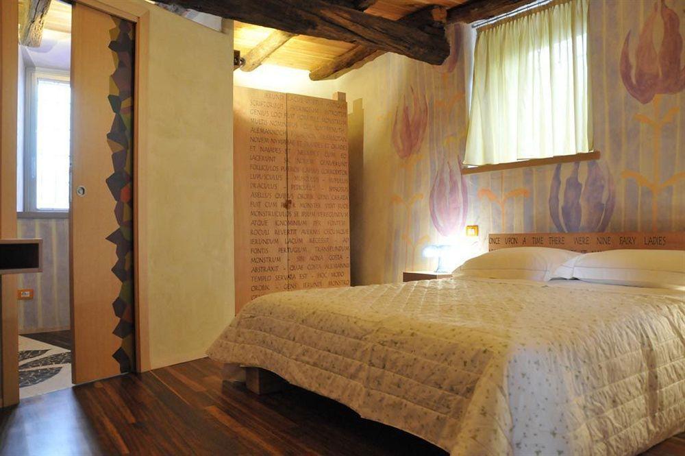 Hotel Dimora Le Nove Fate Bergamo Exterior foto