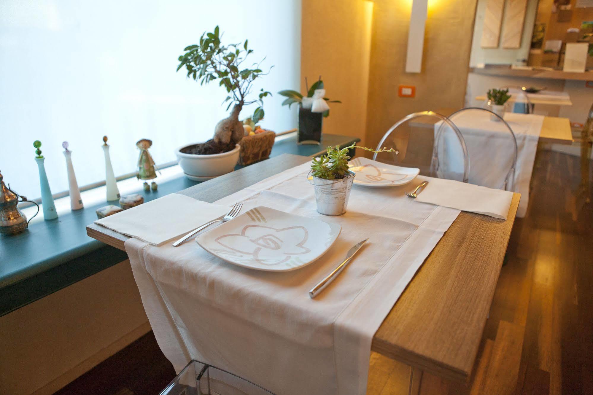 Hotel Dimora Le Nove Fate Bergamo Exterior foto